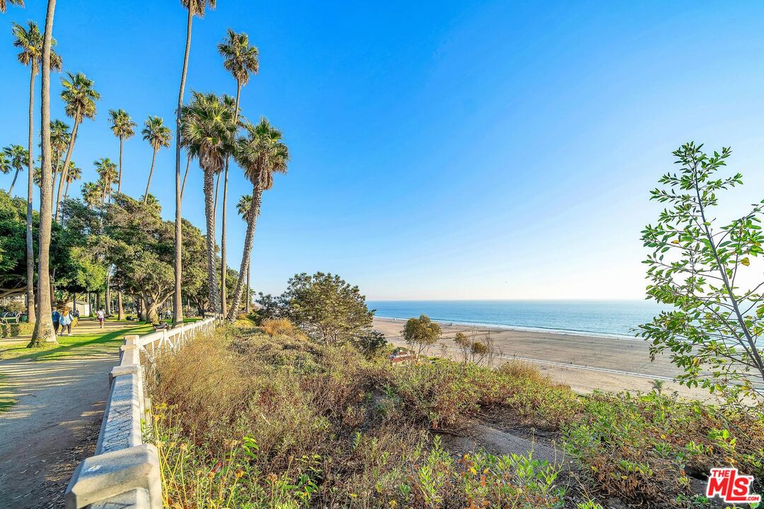 603 OCEAN AVE Unit: 2S