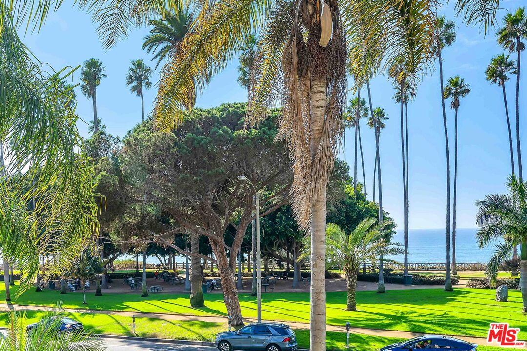 603 OCEAN AVE Unit: 2S