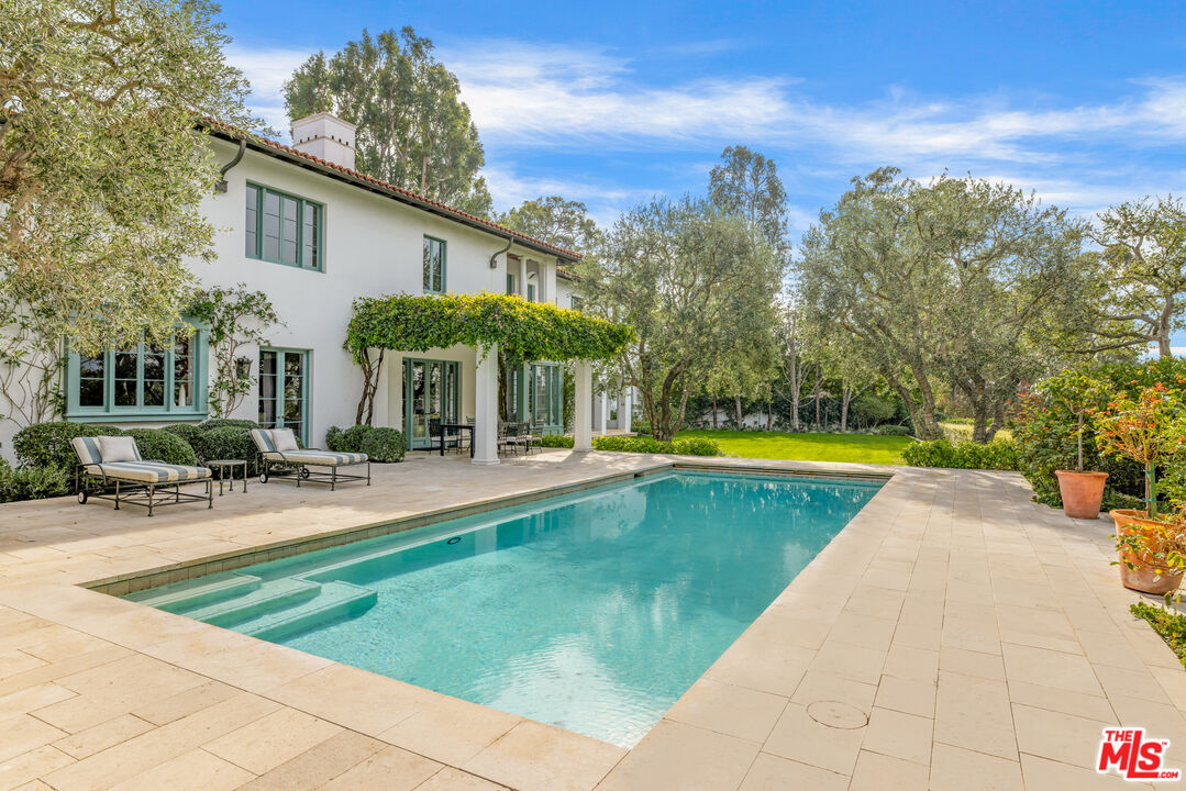 563 Spoleto Dr