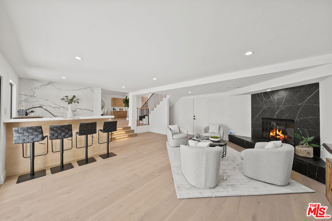 29343 Whitley Collins Dr