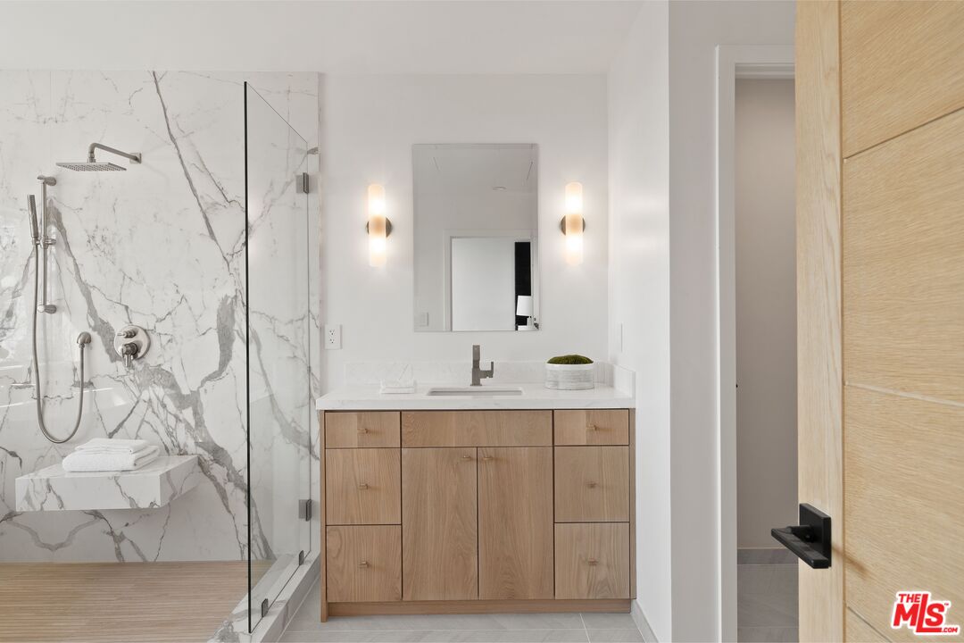 29343 Whitley Collins Dr