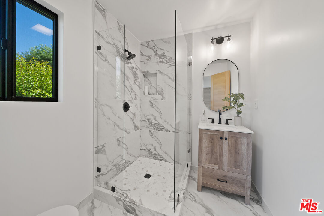 29343 Whitley Collins Dr