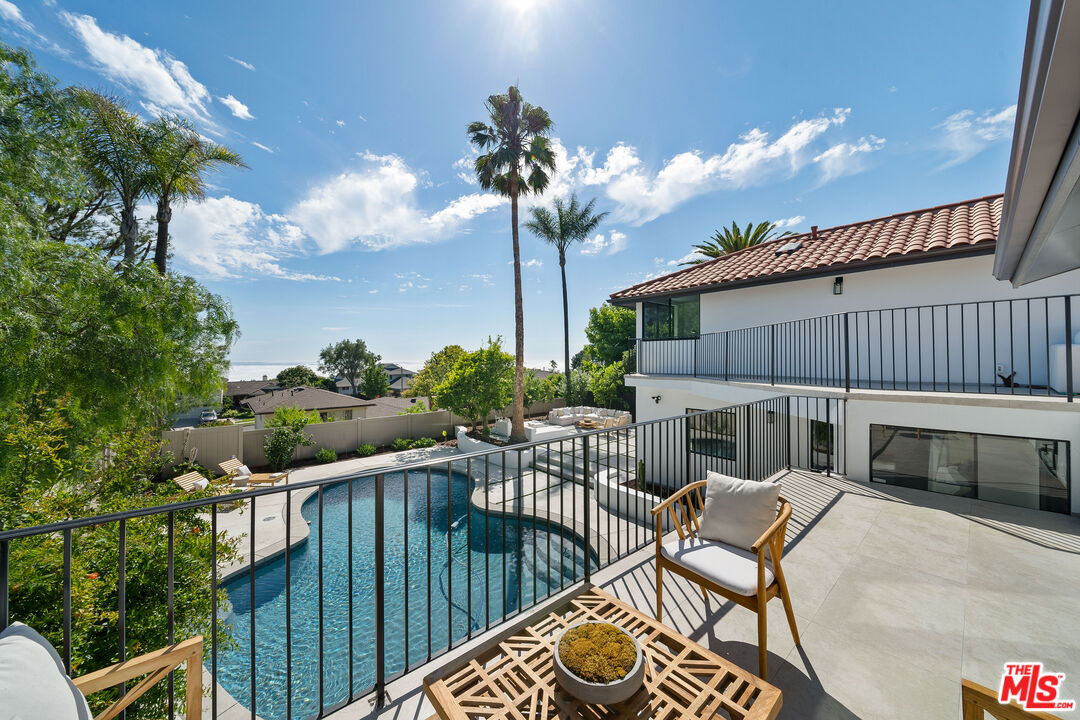 29343 Whitley Collins Dr