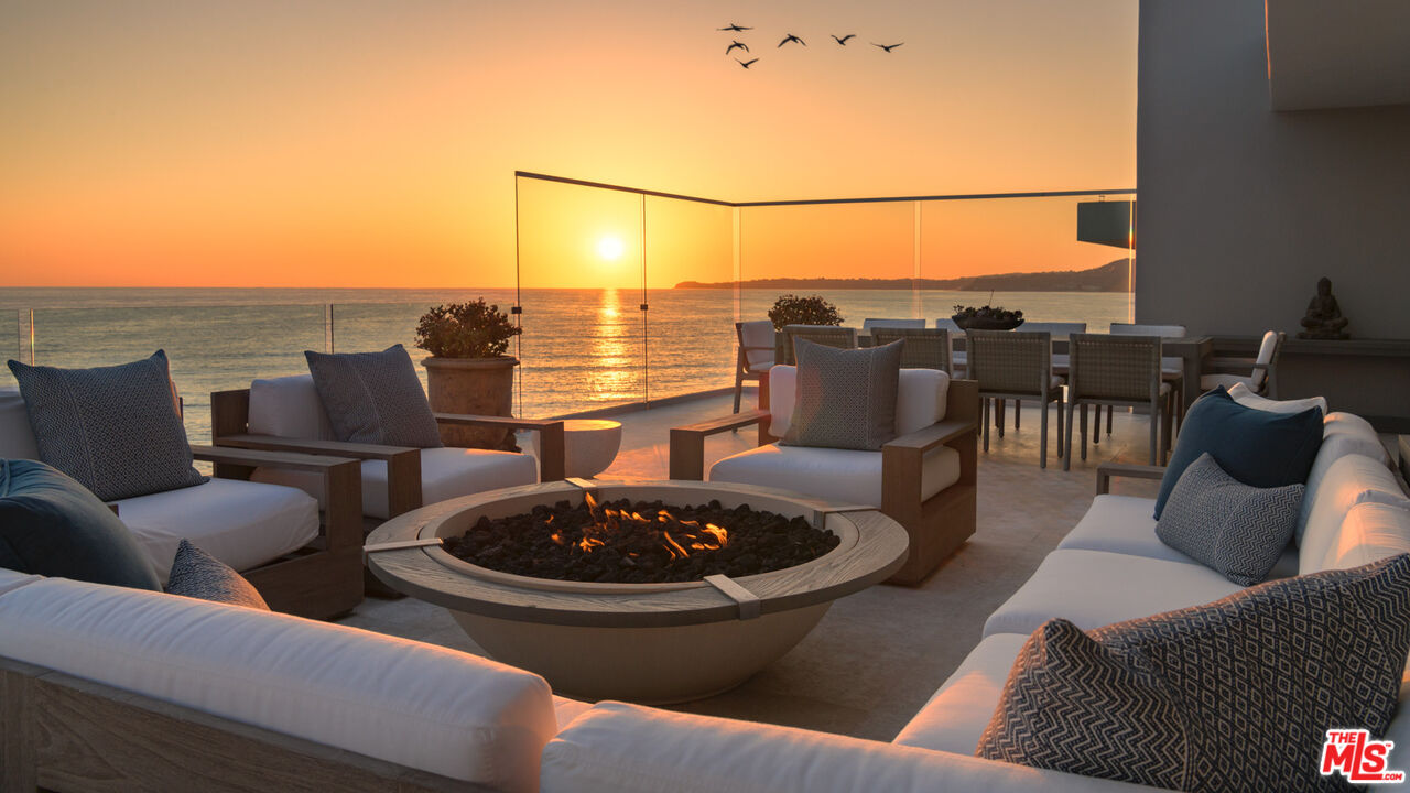 24420 Malibu Rd