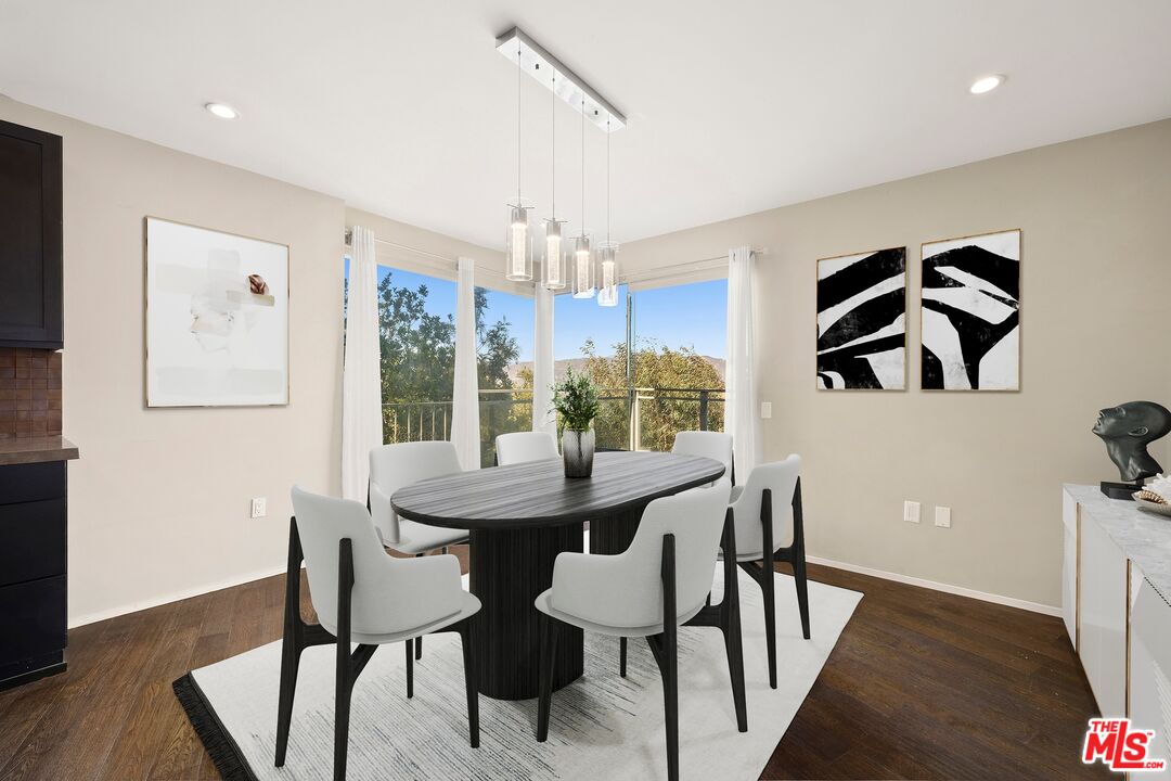 3488 Troy Dr