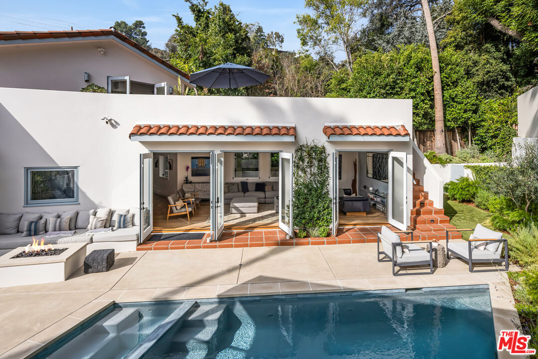 8701 Wonderland Park Ave