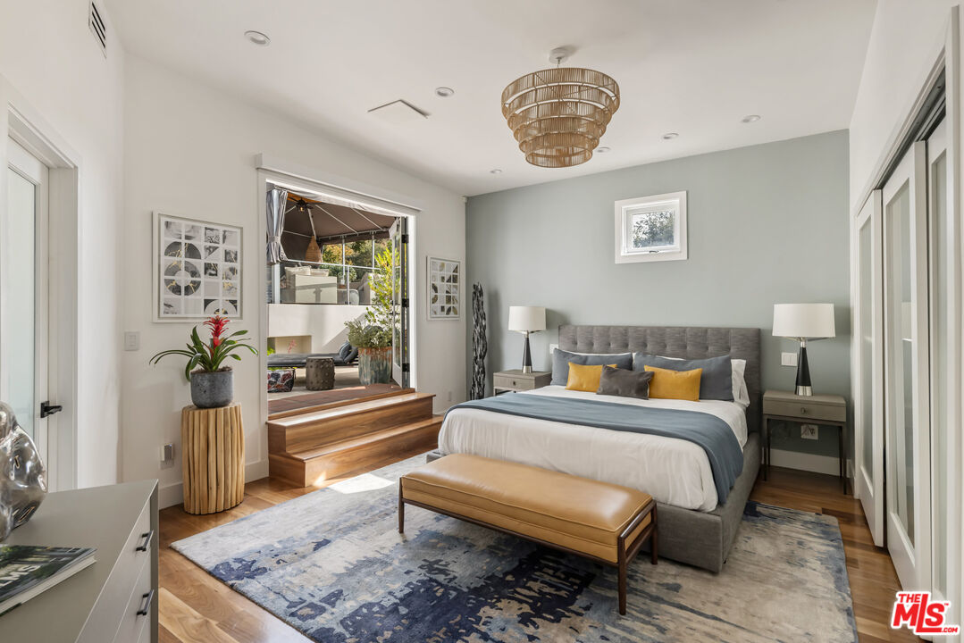 8701 Wonderland Park Ave