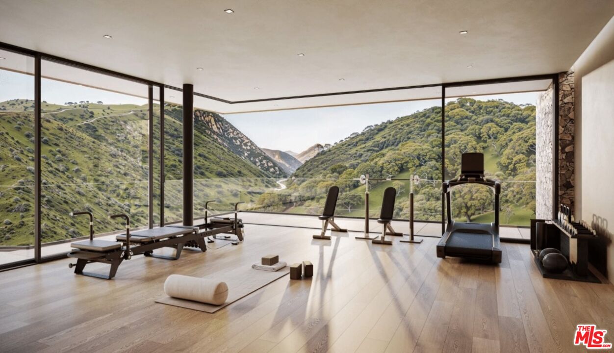 750 N Via Santa Ynez