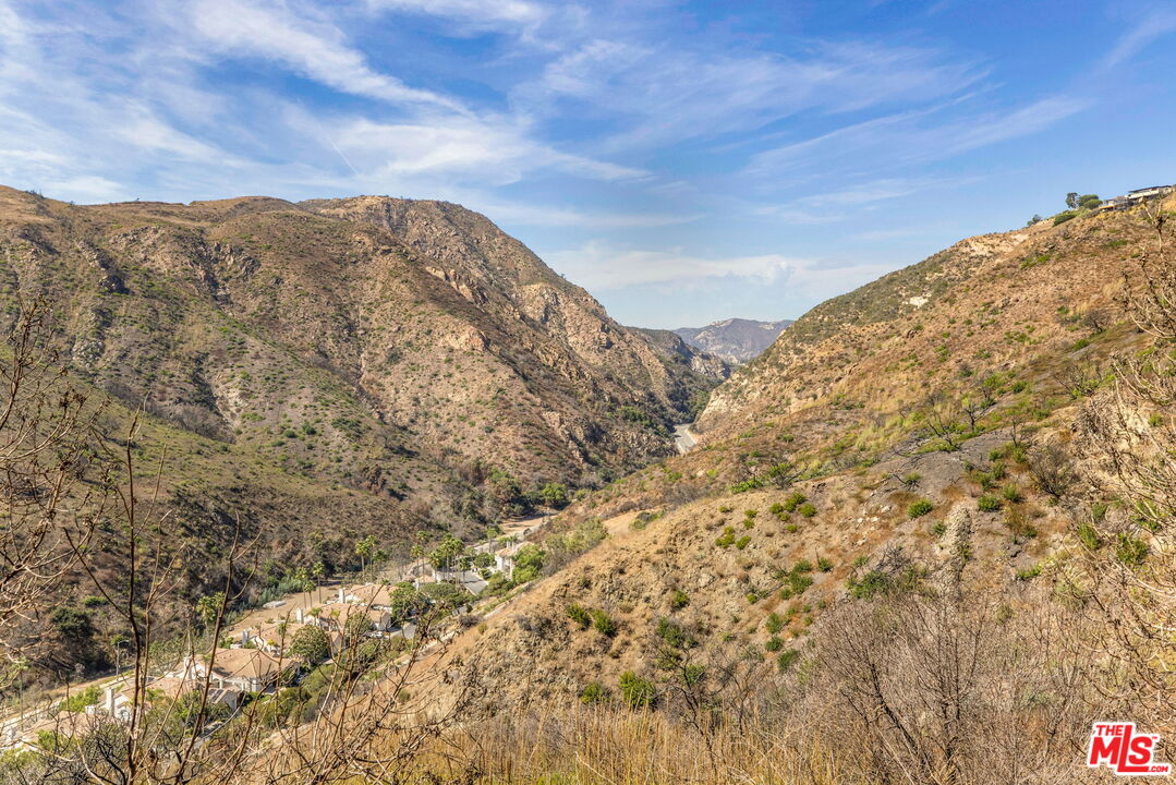750 N Via Santa Ynez