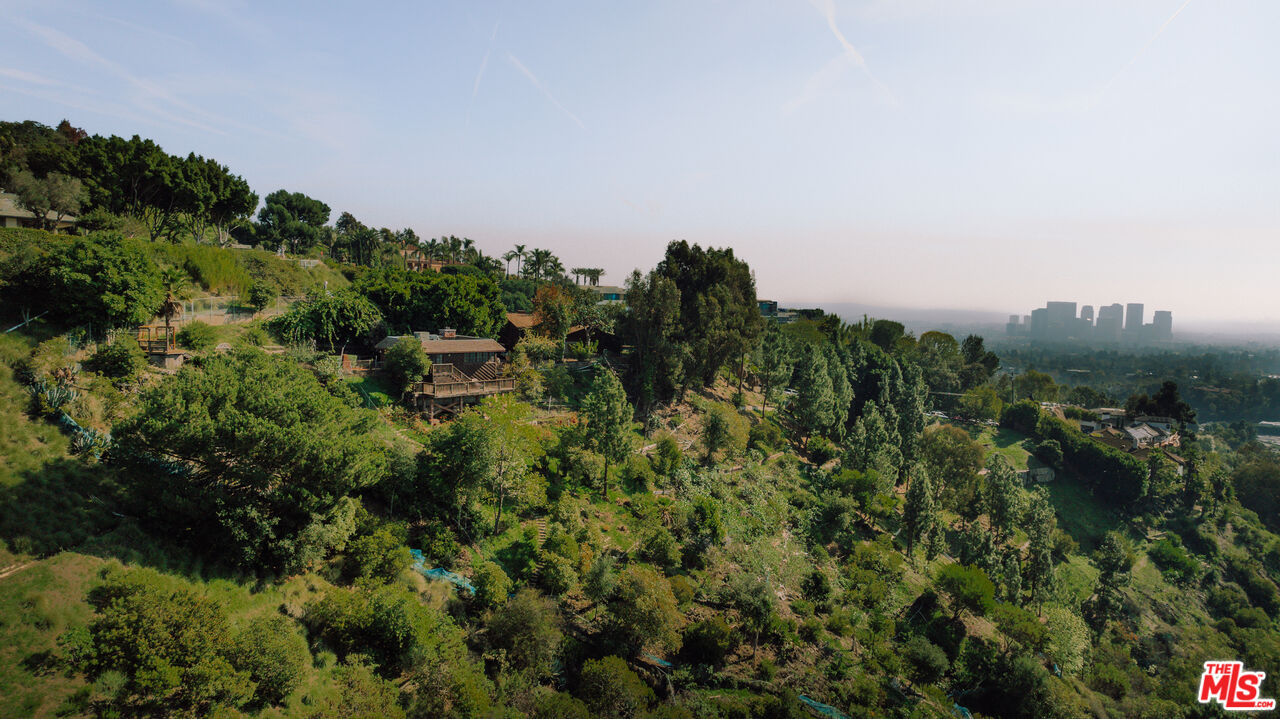 1355 Beverly Estates Dr