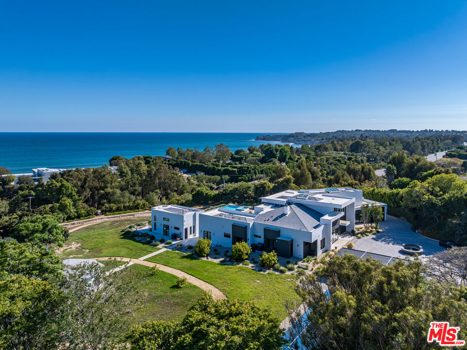 27715 Pacific Coast Hwy