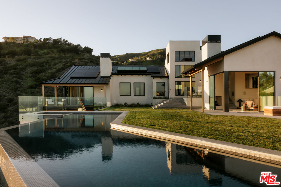 5941 Trancas Canyon Rd