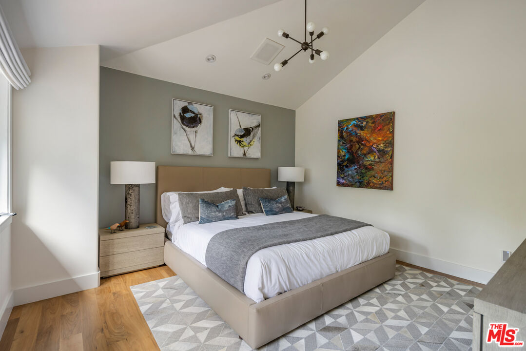 8701 Wonderland Park Ave