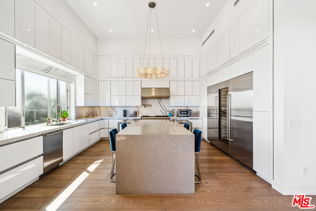 10715 Yerba Buena Rd