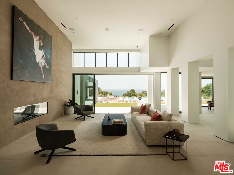 27715 Pacific Coast Hwy