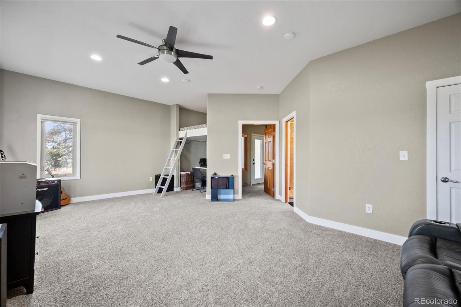 3524 Ferns Road