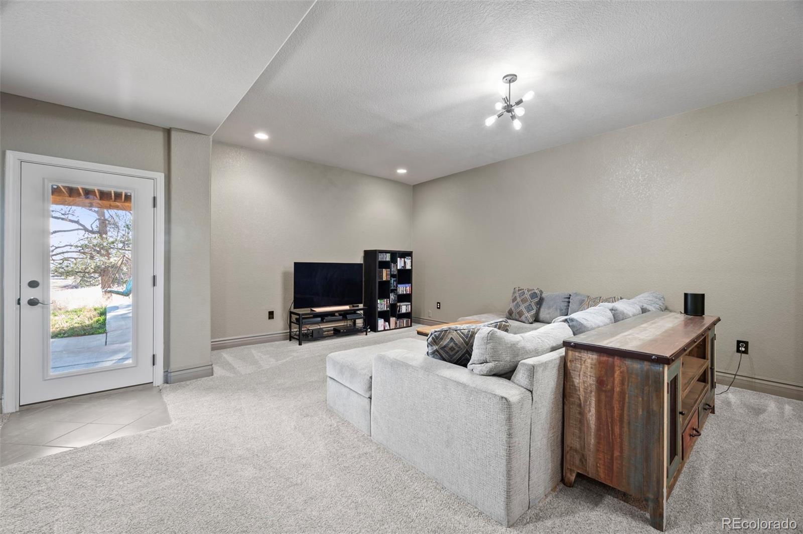 3524 Ferns Road