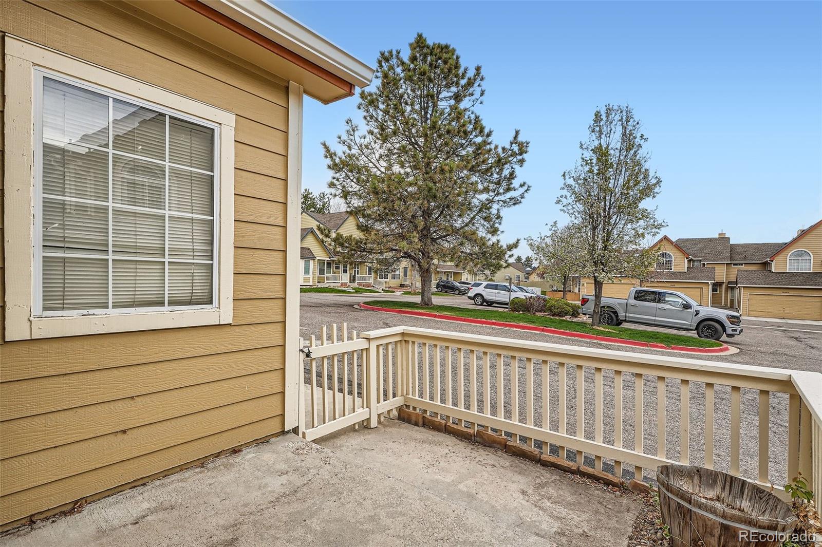 10507 W Maplewood Drive