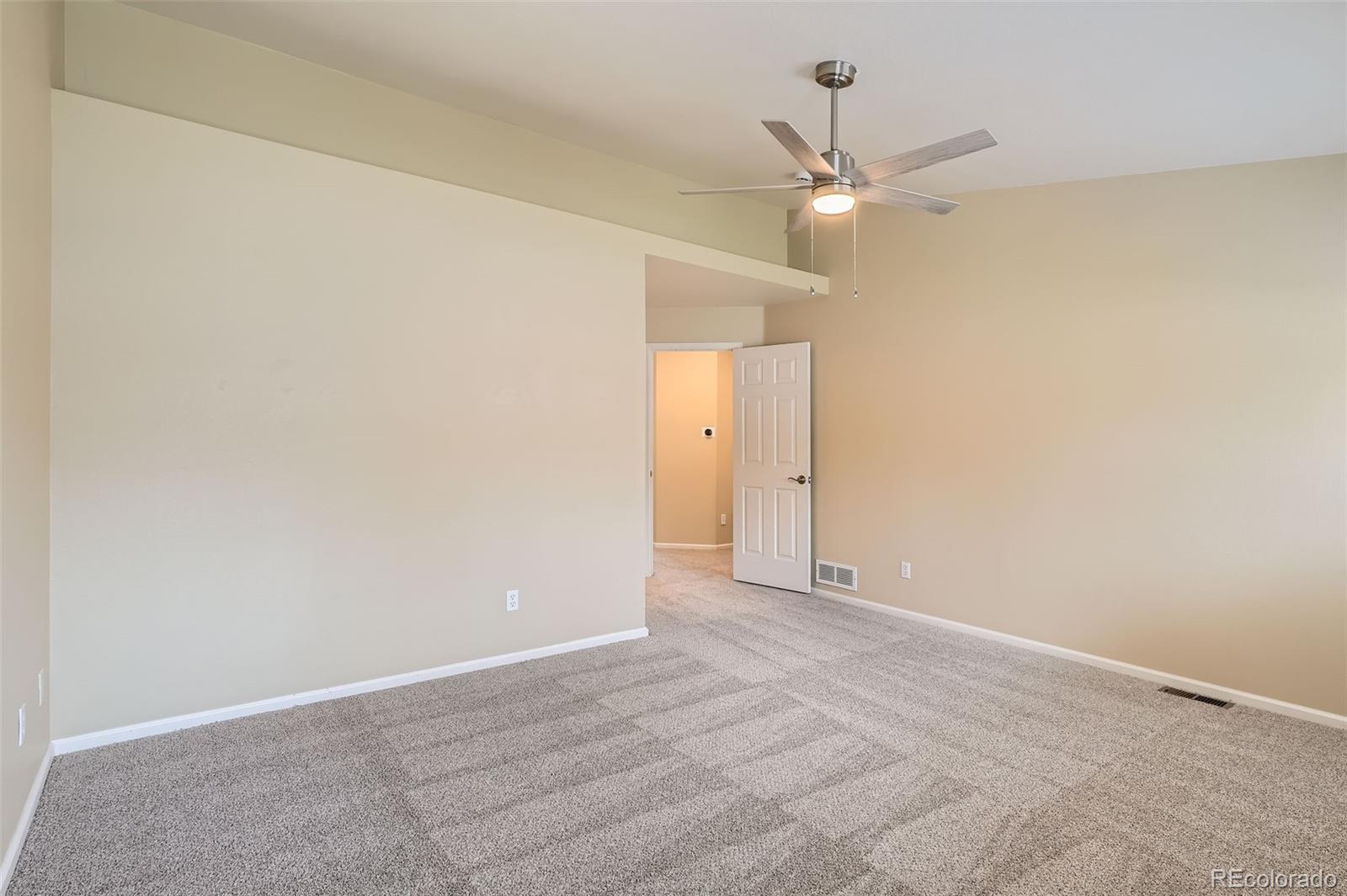 10507 W Maplewood Drive