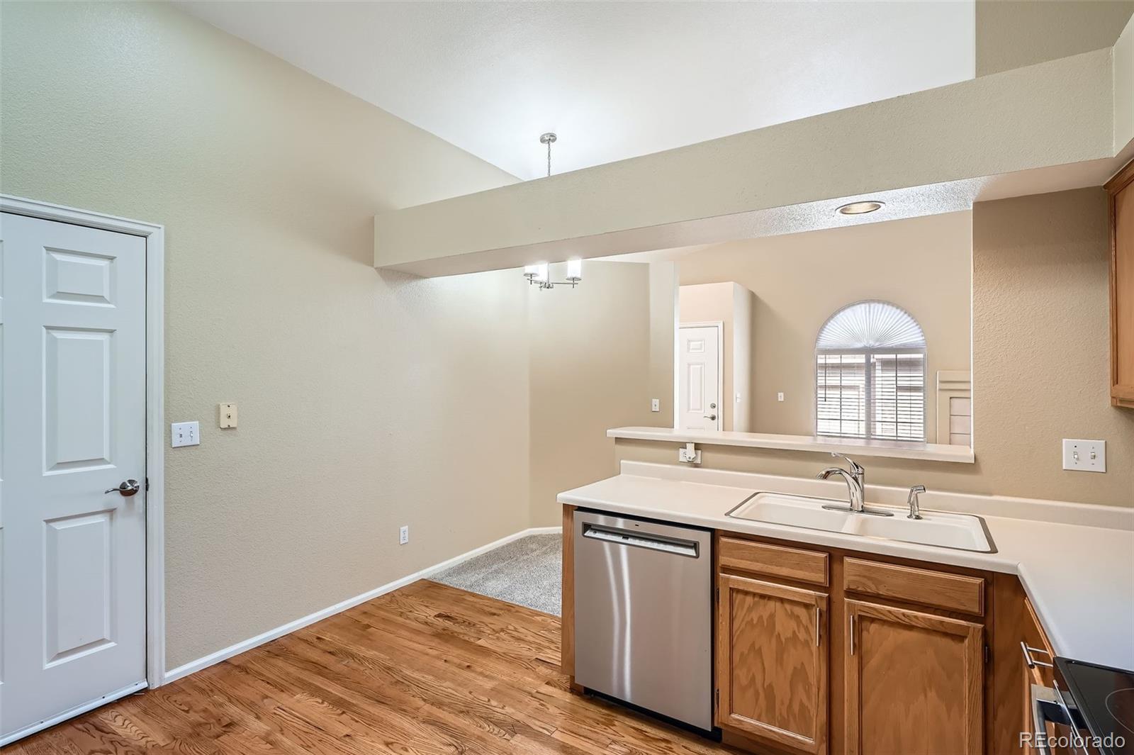 10507 W Maplewood Drive