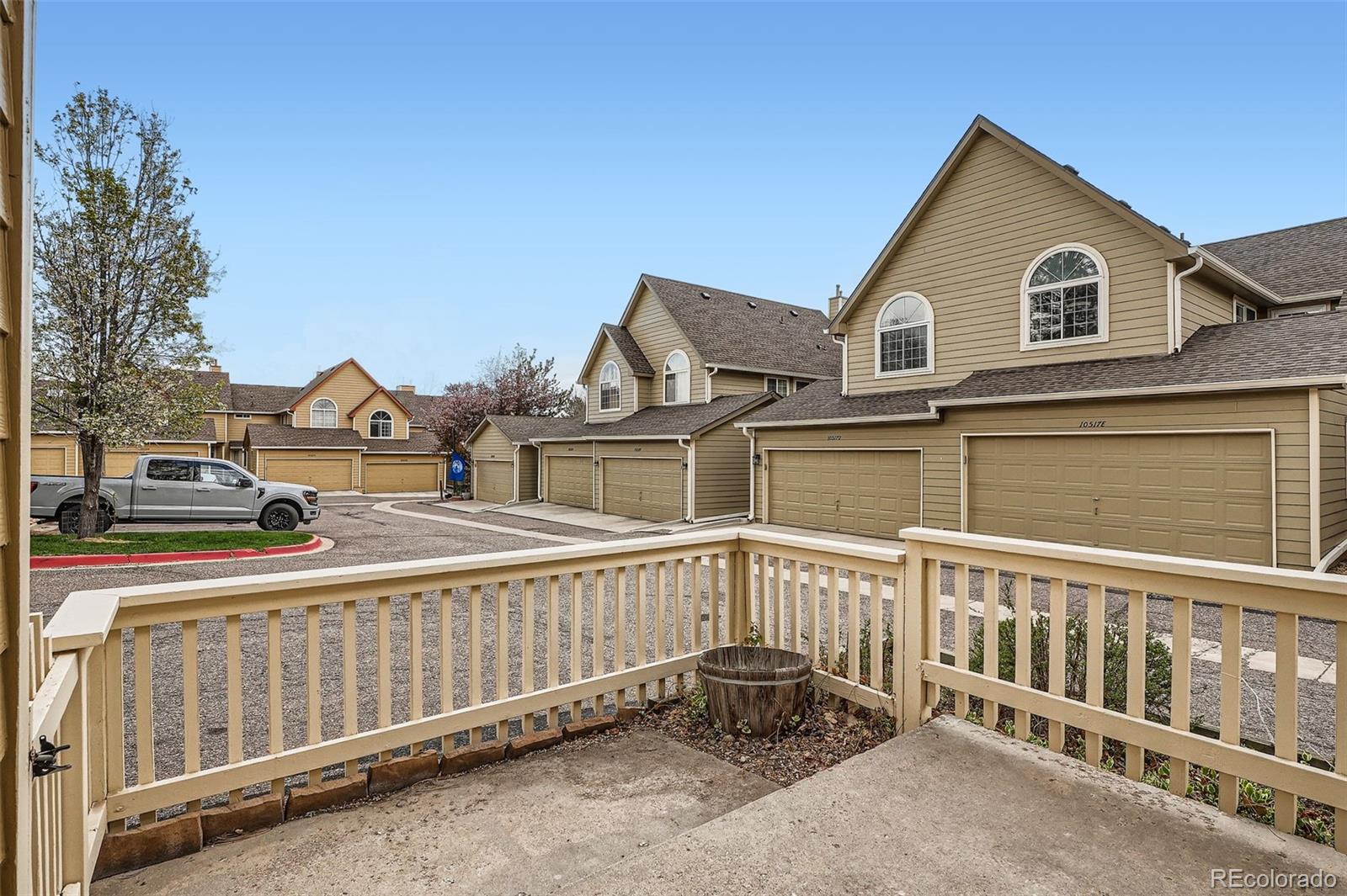 10507 W Maplewood Drive