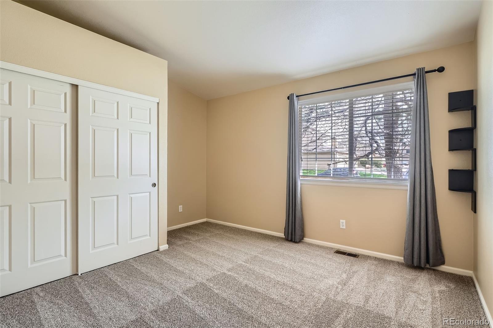 10507 W Maplewood Drive