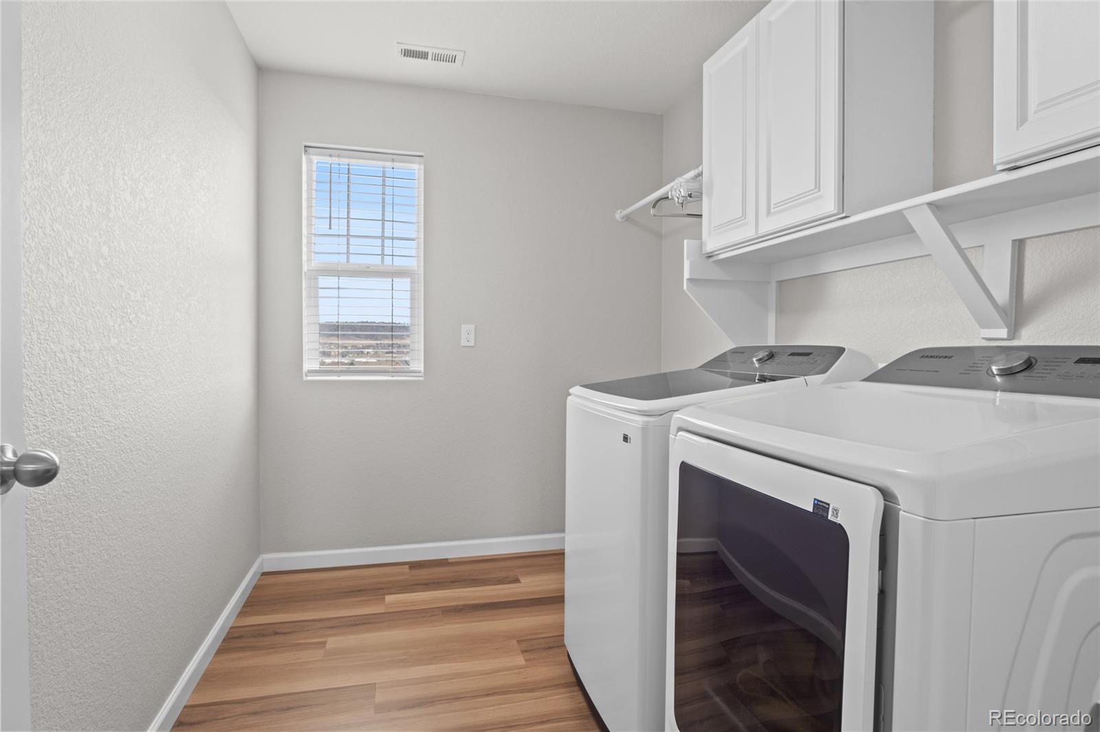 3418 Evening Place