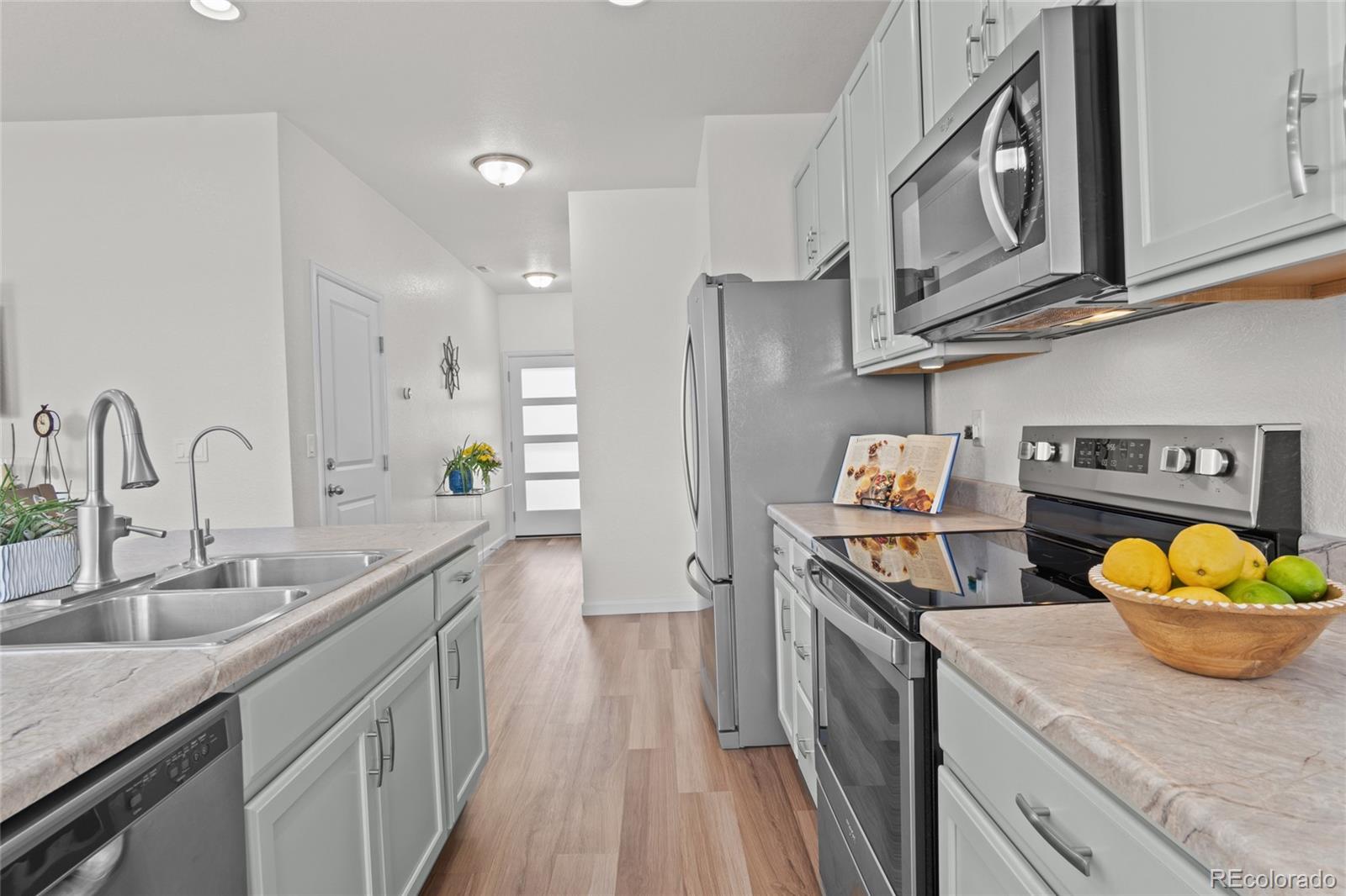 3418 Evening Place