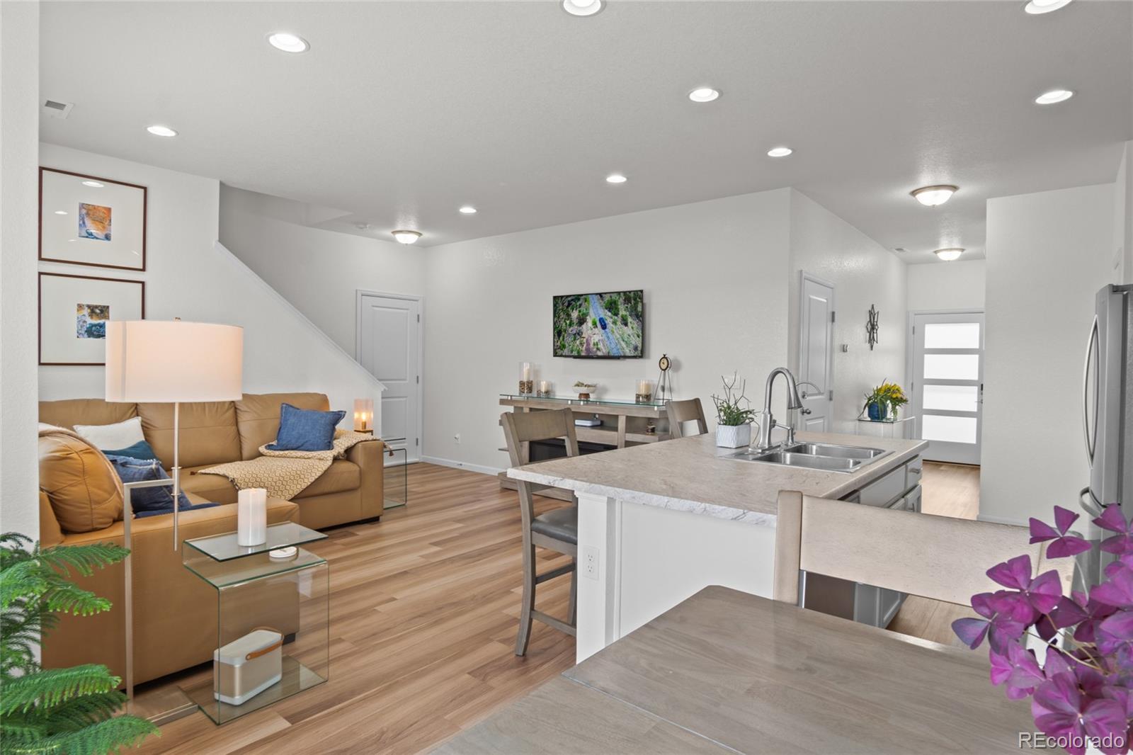 3418 Evening Place