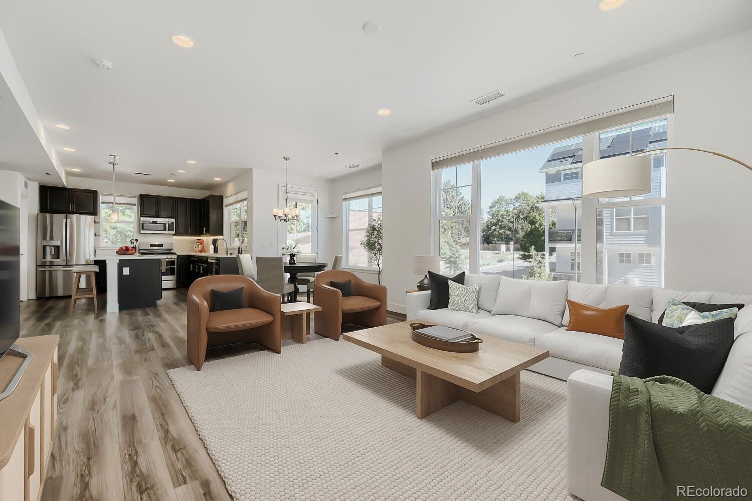 2844 Kendall Street