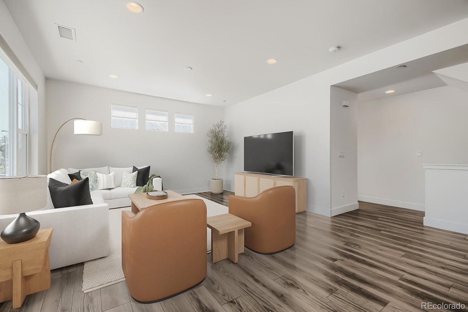 2844 Kendall Street