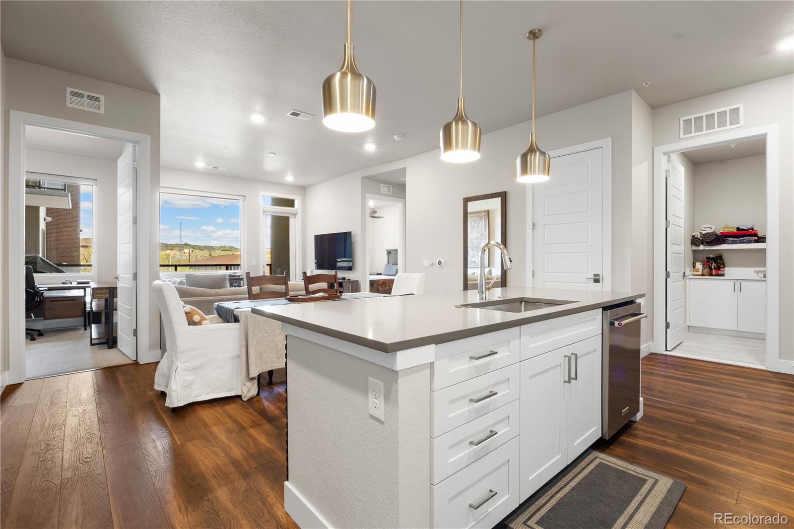 20 Wilcox Street Unit: 209