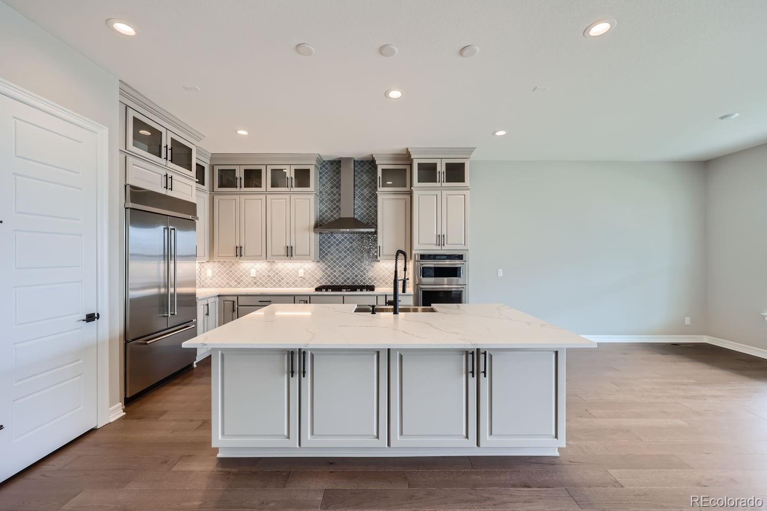 5856 Presidio Parkway