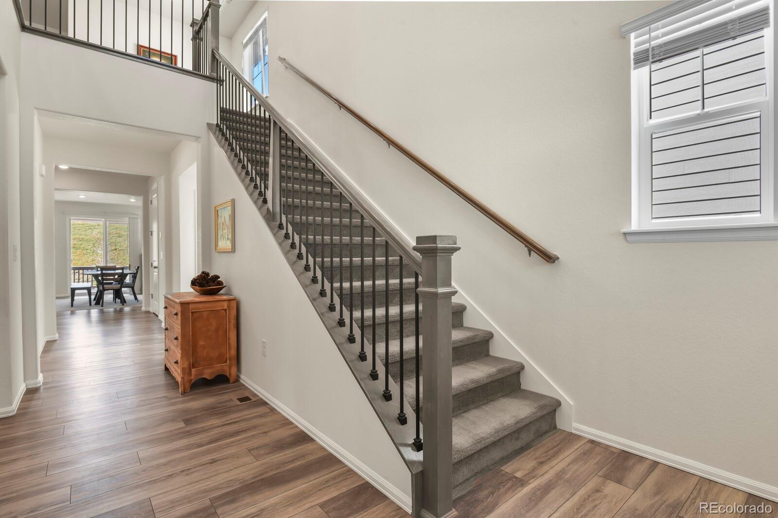 3294 Sellman Loop