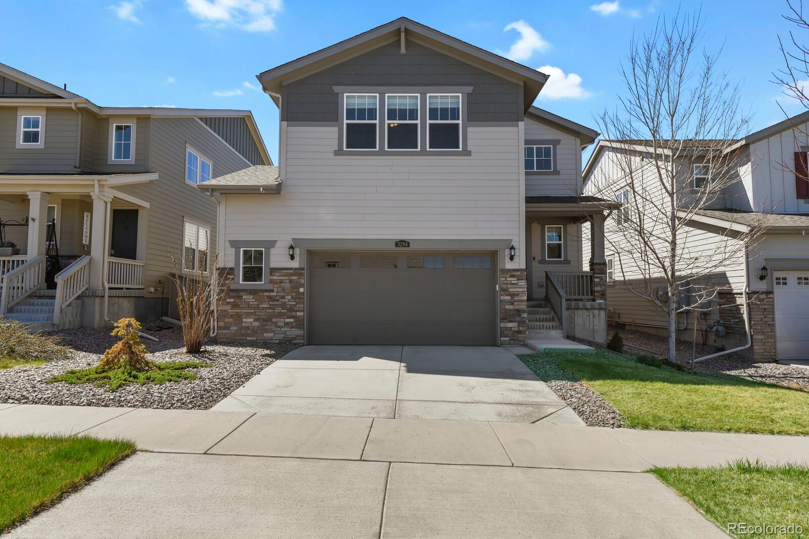 3294 Sellman Loop