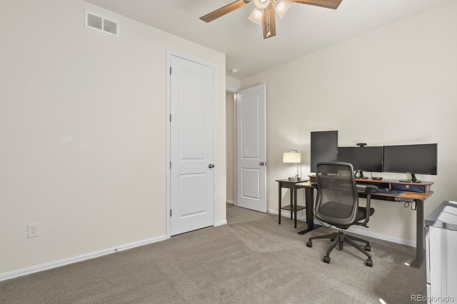 3294 Sellman Loop