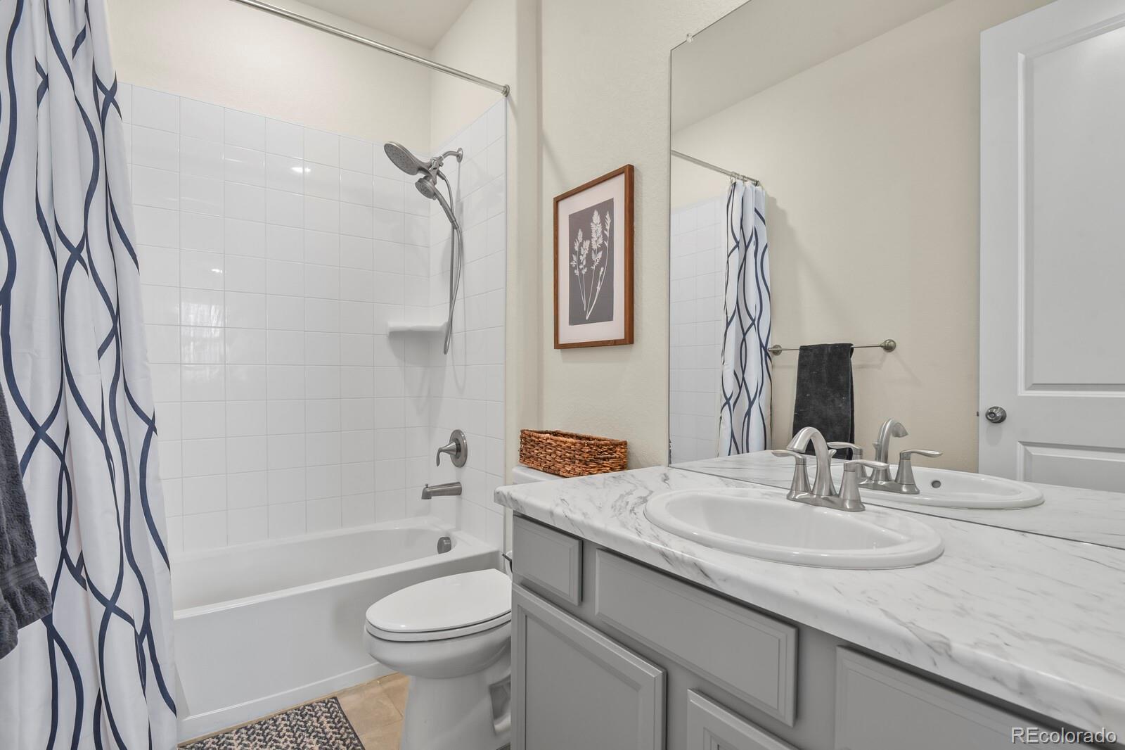 3294 Sellman Loop