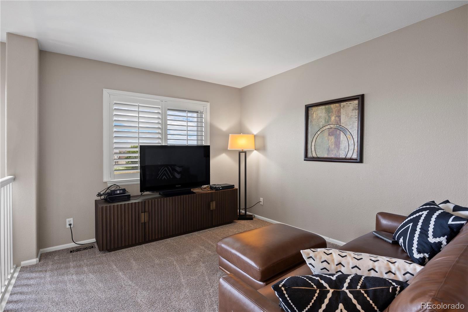 4665 Bobolink Drive