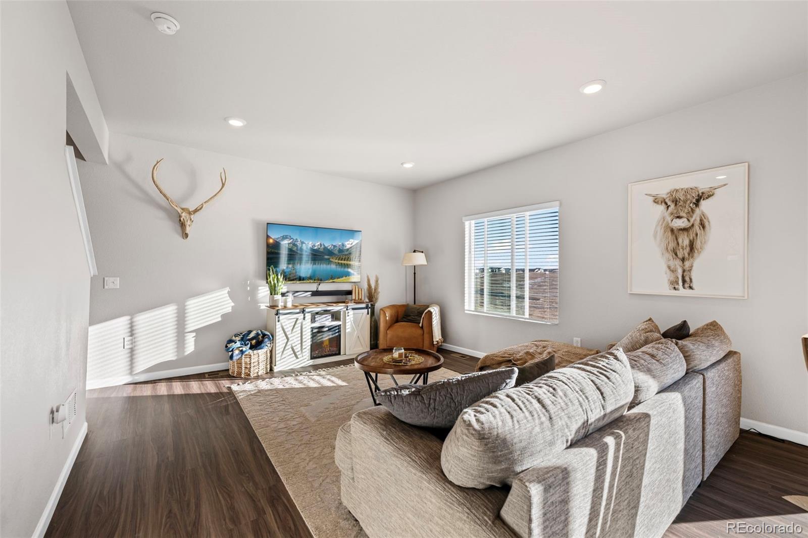4548 River Highlands Loop