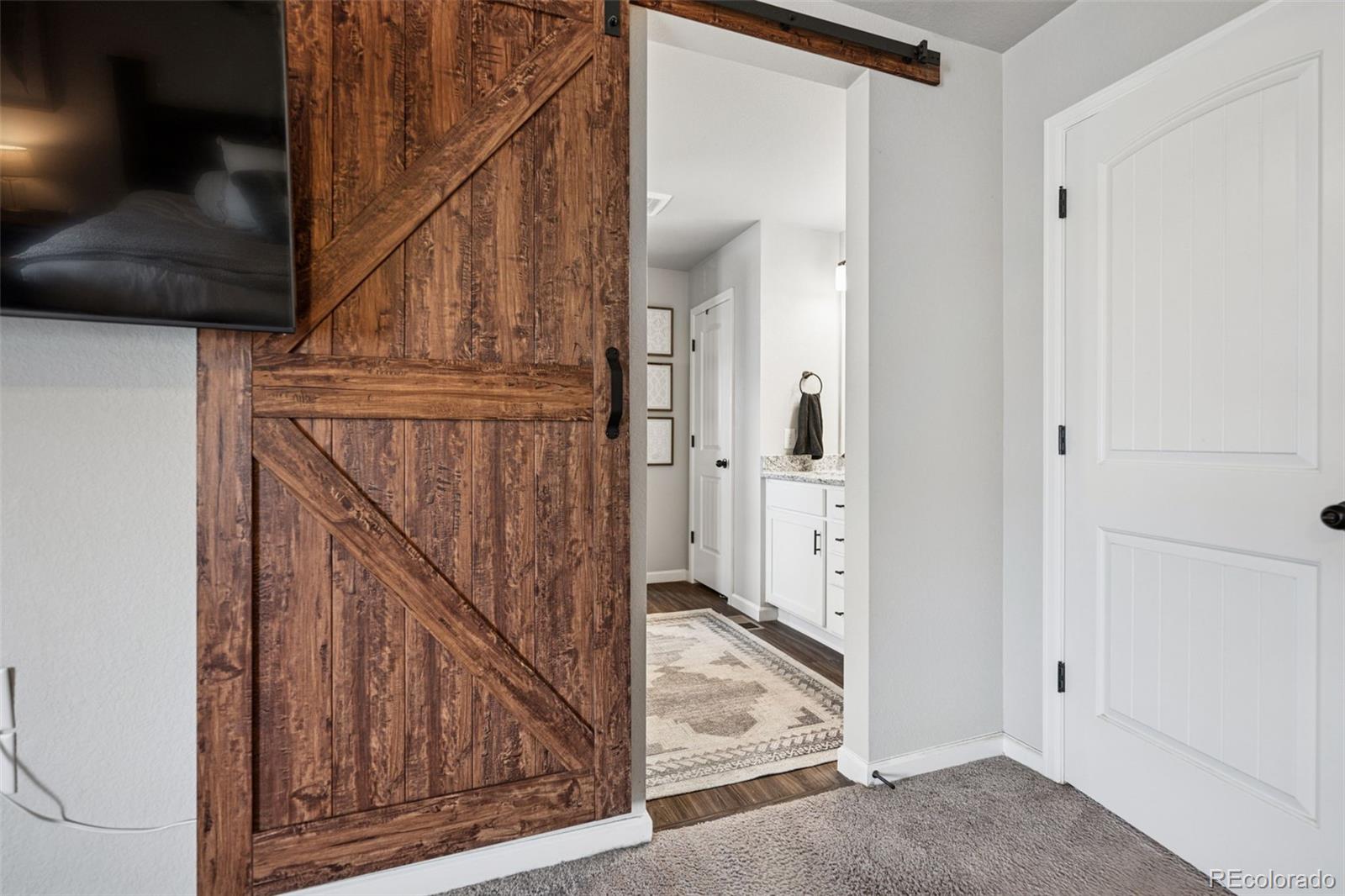 4548 River Highlands Loop