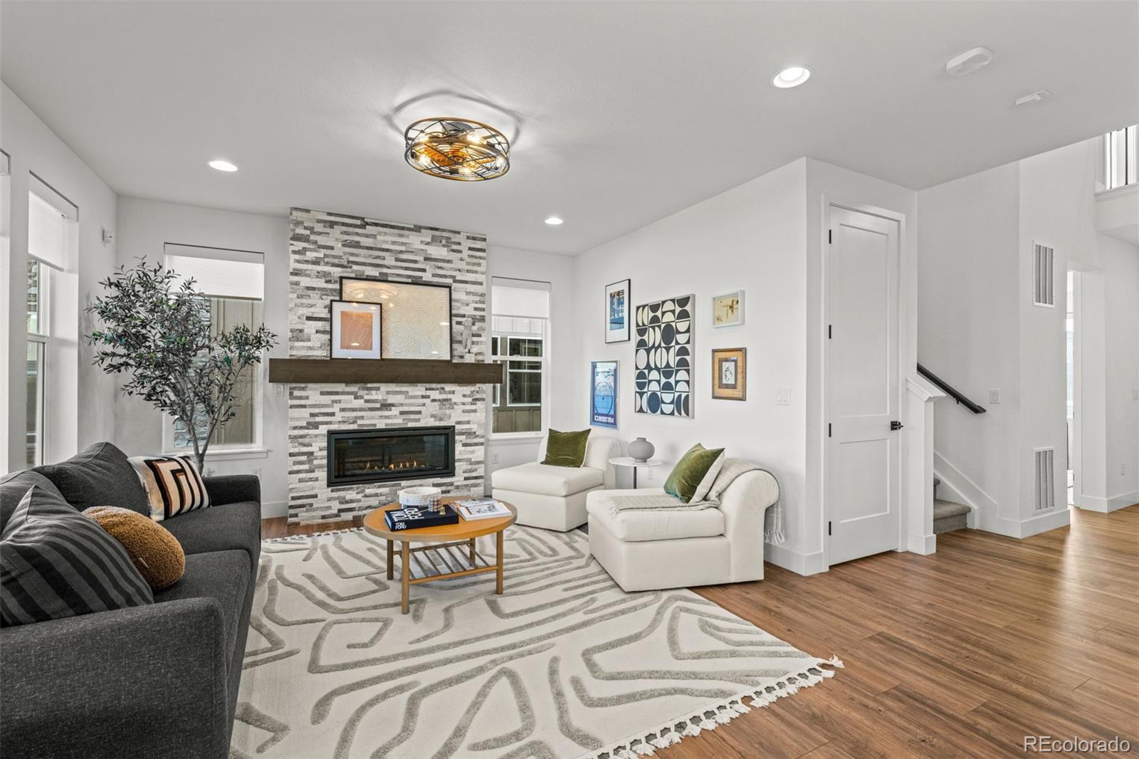 1526 Stablecross Drive