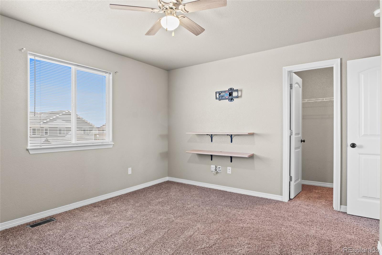 6697 Kearsarge Drive