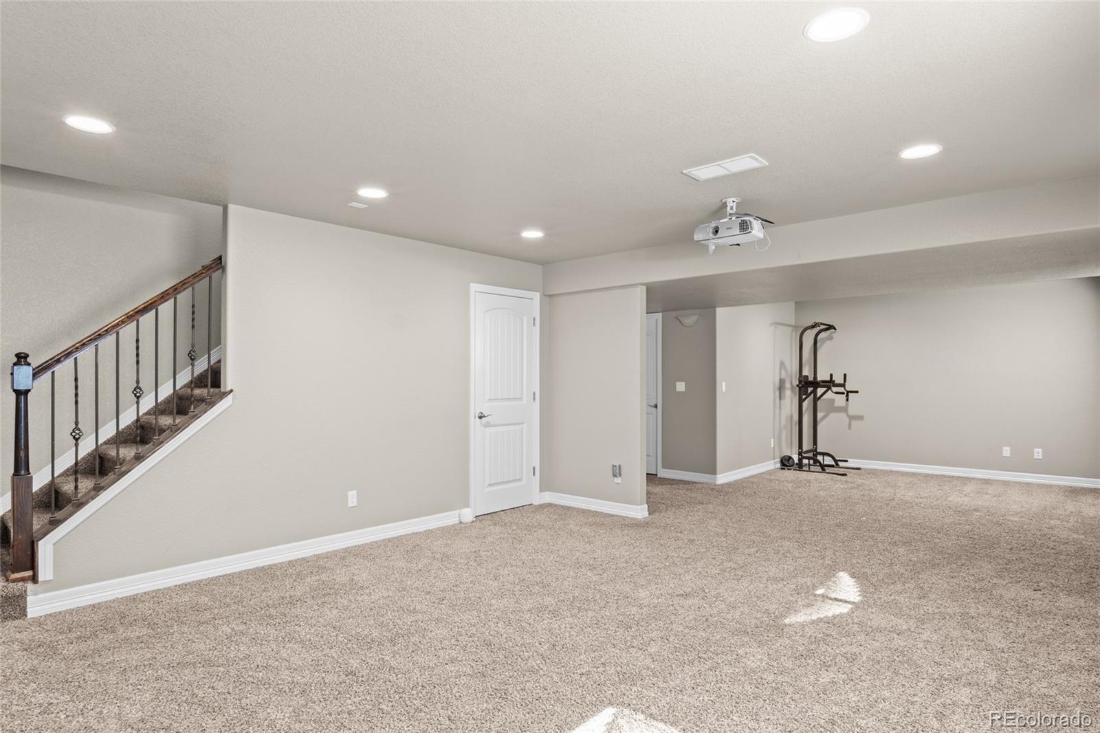 6697 Kearsarge Drive