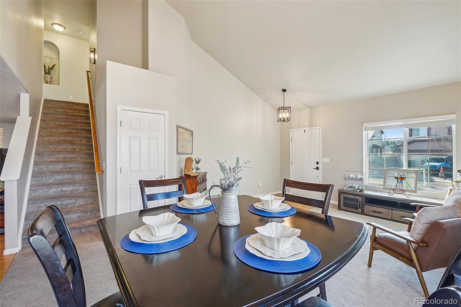 5232 Creek Way