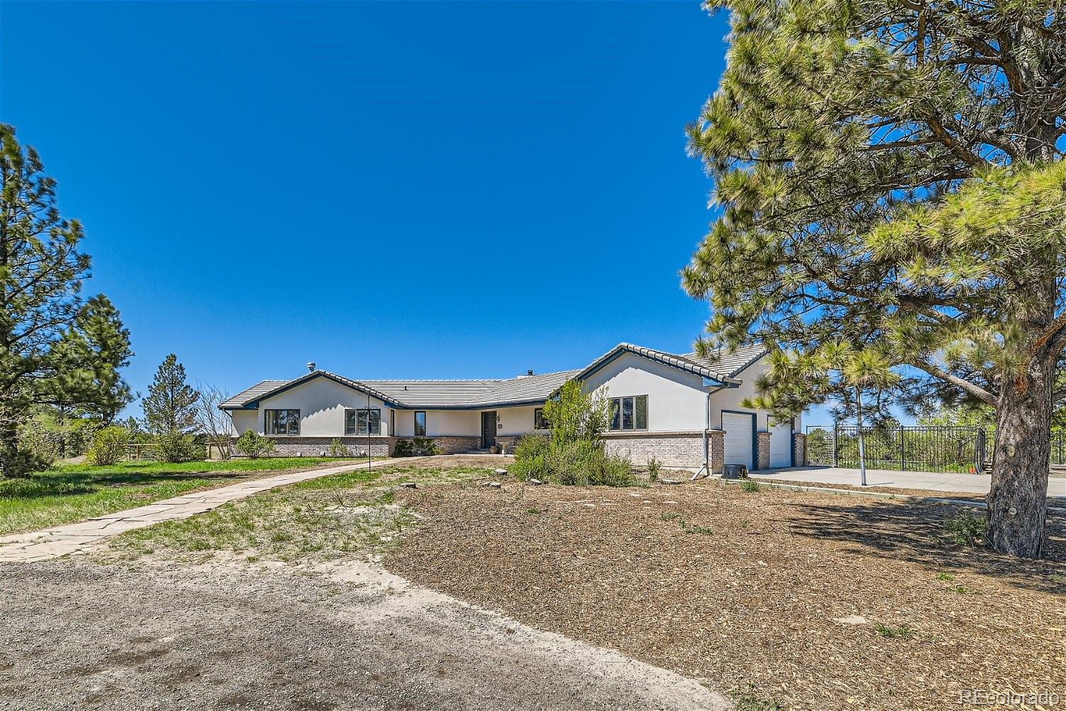 2800 E Ridge Road