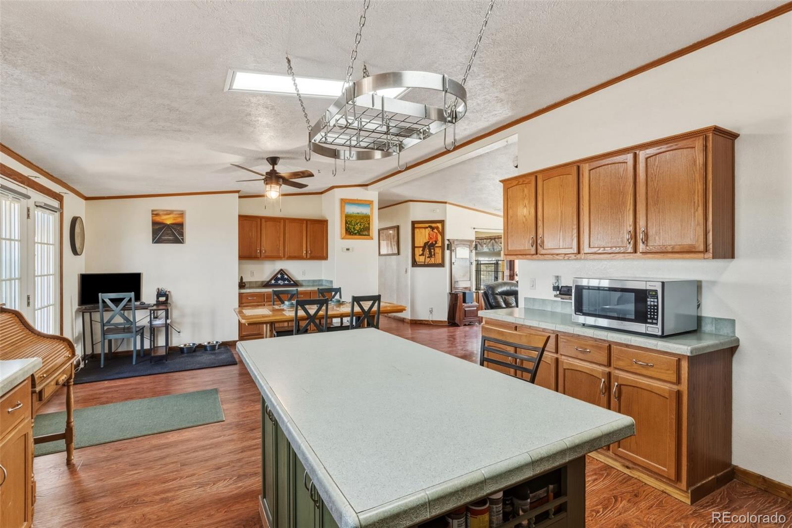 6105 Southfork Drive