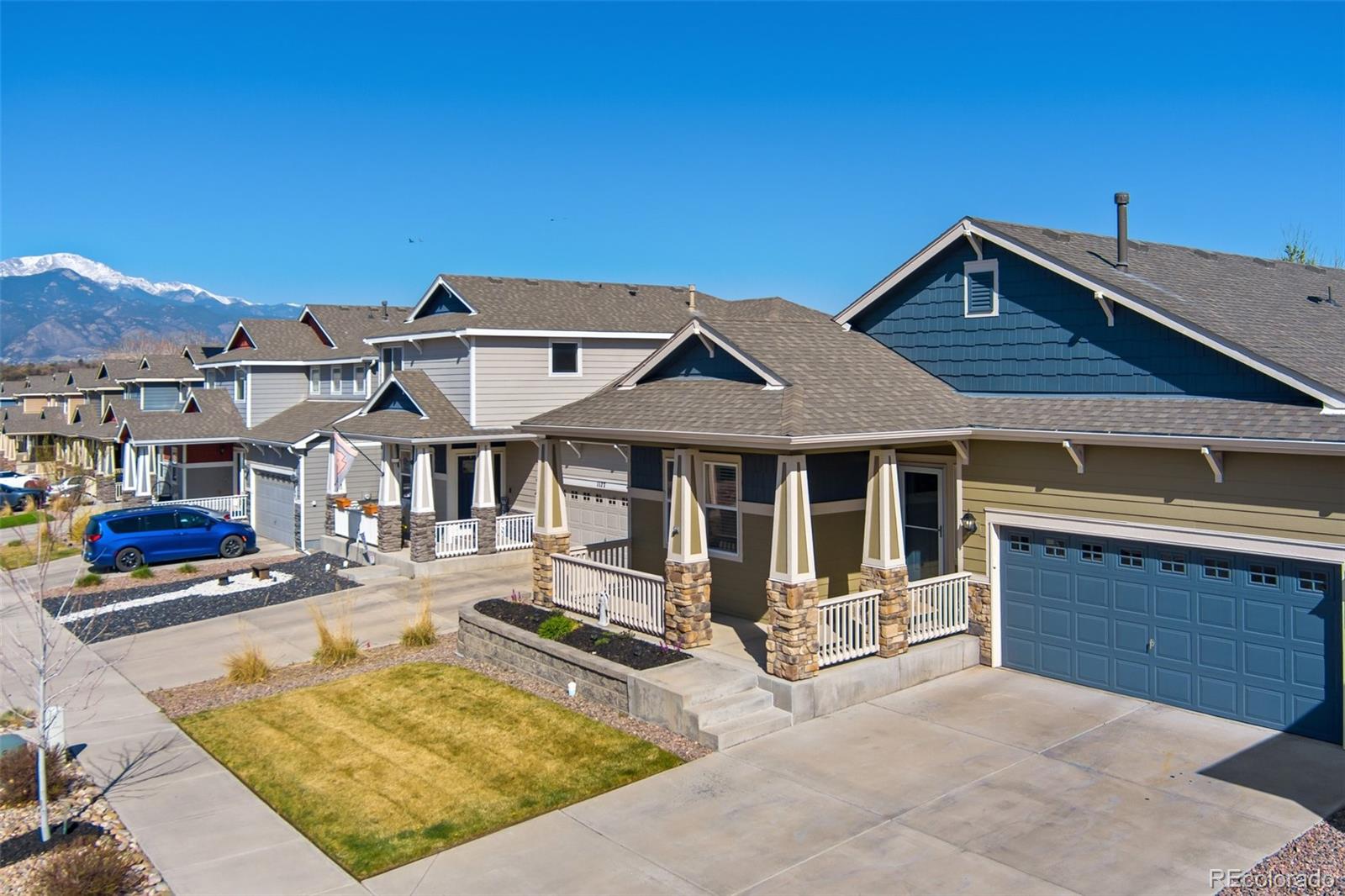 1185 Antrim Loop