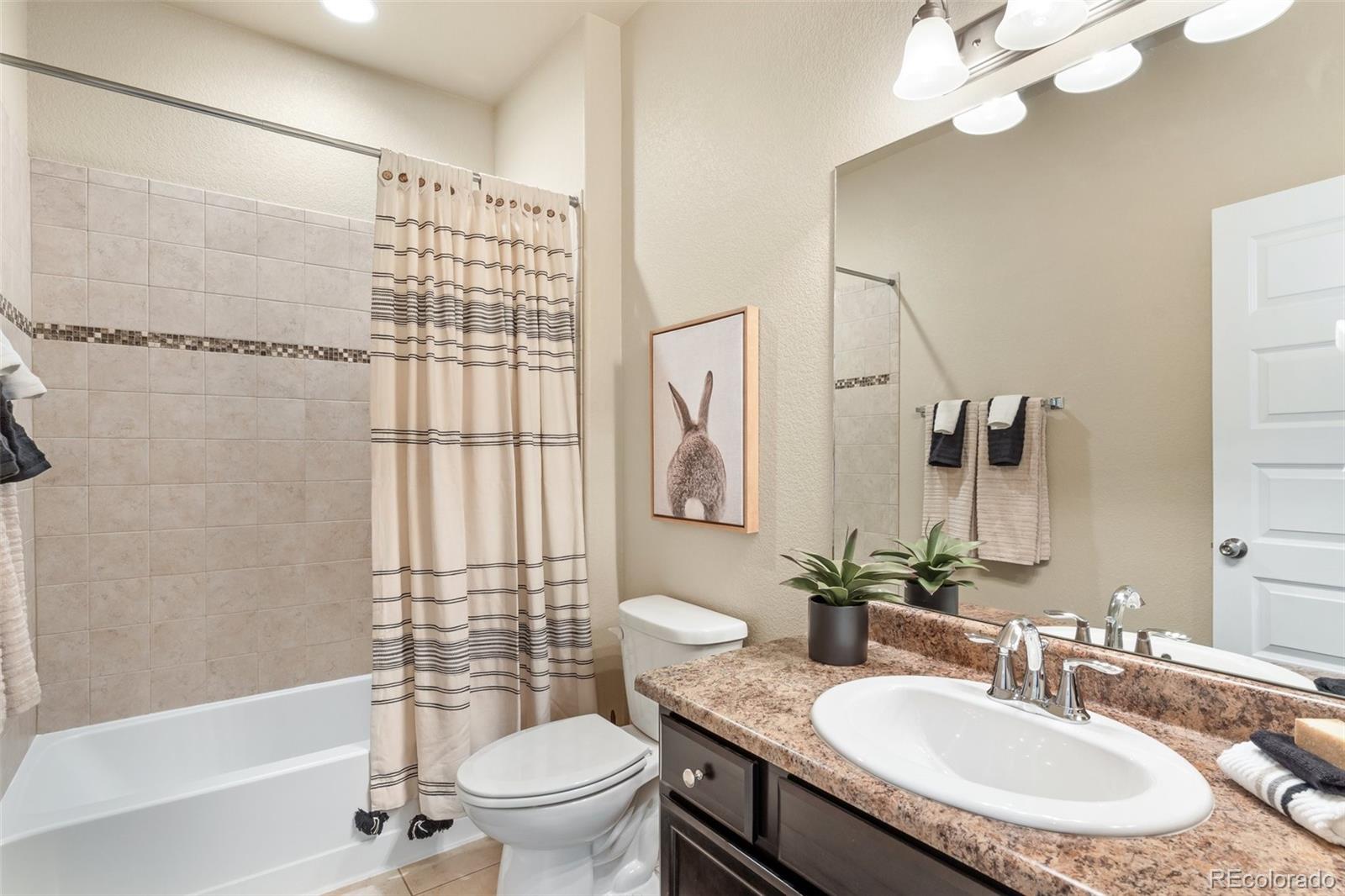 1185 Antrim Loop