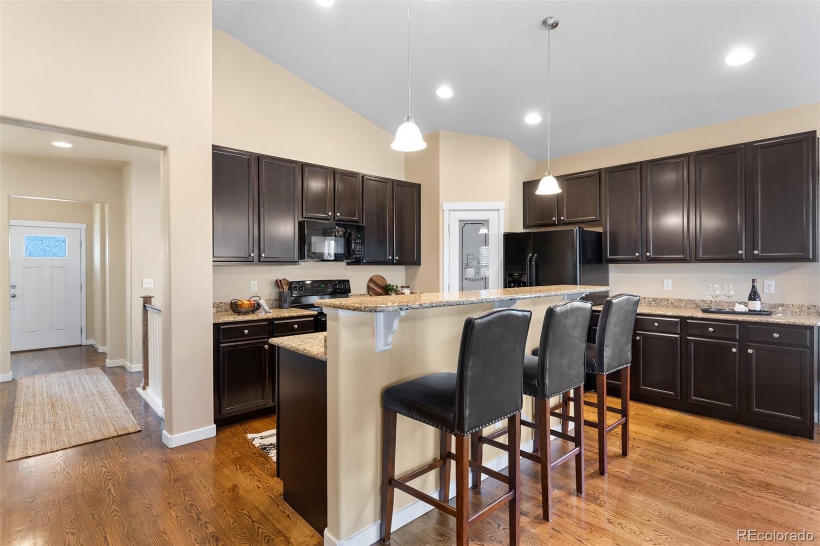1185 Antrim Loop