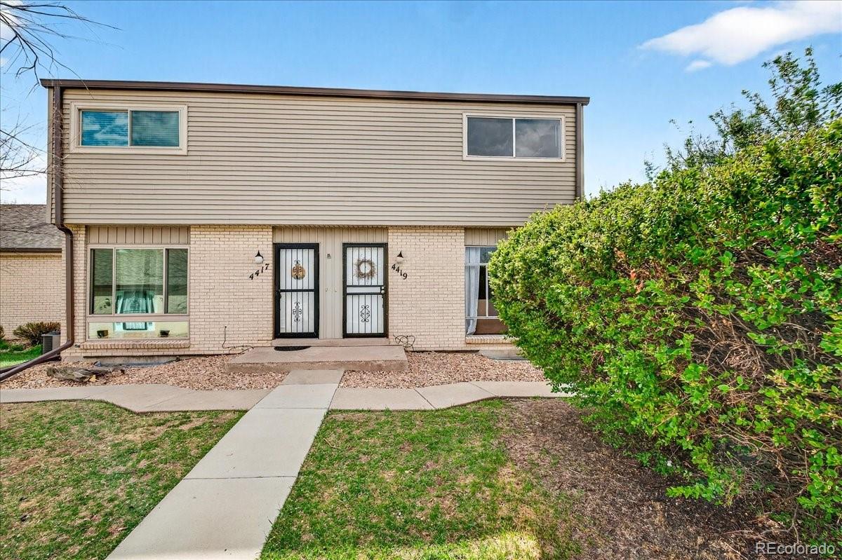 4419 W Ponds Circle